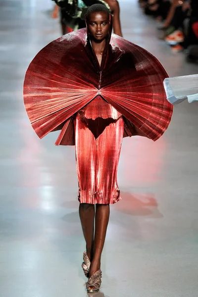 Look 31